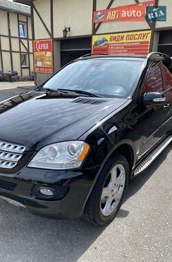 Внедорожник / Кроссовер Mercedes-Benz M-Class 2008 в 