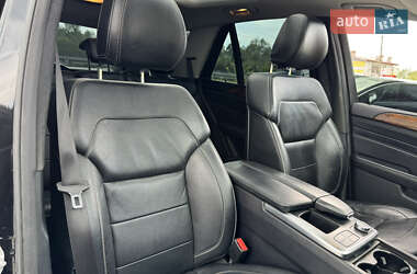 Внедорожник / Кроссовер Mercedes-Benz M-Class 2011 в 