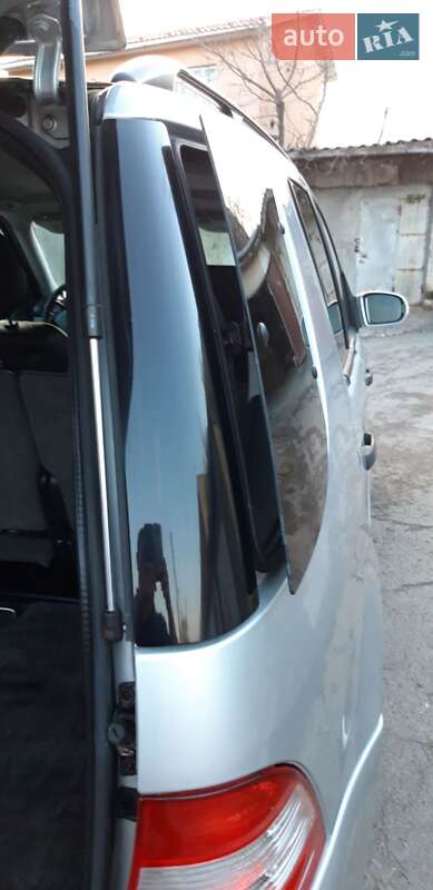 Внедорожник / Кроссовер Mercedes-Benz M-Class 2004 в Черновцах