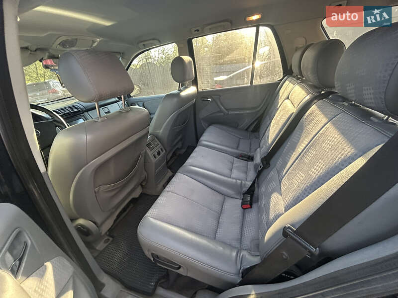 Внедорожник / Кроссовер Mercedes-Benz M-Class 2005 в Ивано-Франковске