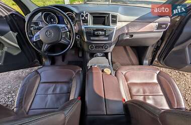 Внедорожник / Кроссовер Mercedes-Benz M-Class 2013 в 