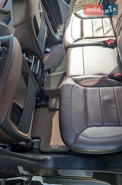 Внедорожник / Кроссовер Mercedes-Benz M-Class 2013 в 