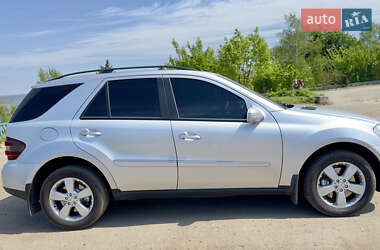 Внедорожник / Кроссовер Mercedes-Benz M-Class 2007 в 