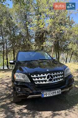 Внедорожник / Кроссовер Mercedes-Benz M-Class 2008 в Николаеве
