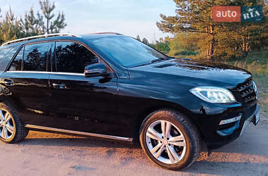 Внедорожник / Кроссовер Mercedes-Benz M-Class 2013 в 