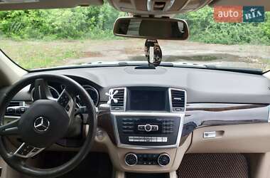 Внедорожник / Кроссовер Mercedes-Benz M-Class 2014 в 
