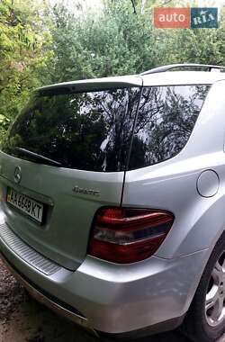 Внедорожник / Кроссовер Mercedes-Benz M-Class 2007 в 