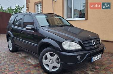 Внедорожник / Кроссовер Mercedes-Benz M-Class 2003 в 