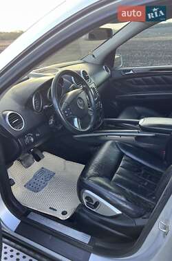 Внедорожник / Кроссовер Mercedes-Benz M-Class 2005 в 