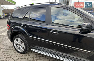 Внедорожник / Кроссовер Mercedes-Benz M-Class 2006 в 
