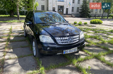 Позашляховик / Кросовер Mercedes-Benz M-Class 2006 в 
