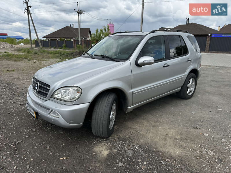 Mercedes-Benz M-Class 2003