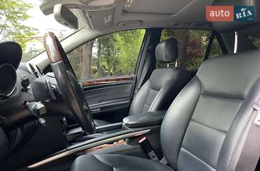 Внедорожник / Кроссовер Mercedes-Benz M-Class 2011 в 