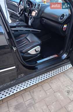 Внедорожник / Кроссовер Mercedes-Benz M-Class 2007 в 