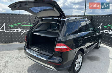 Позашляховик / Кросовер Mercedes-Benz M-Class 2012 в 