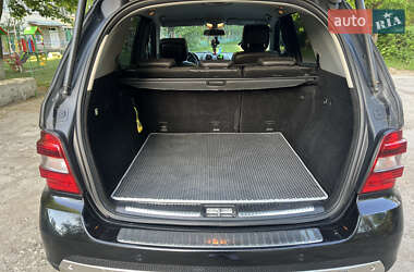 Позашляховик / Кросовер Mercedes-Benz M-Class 2006 в 