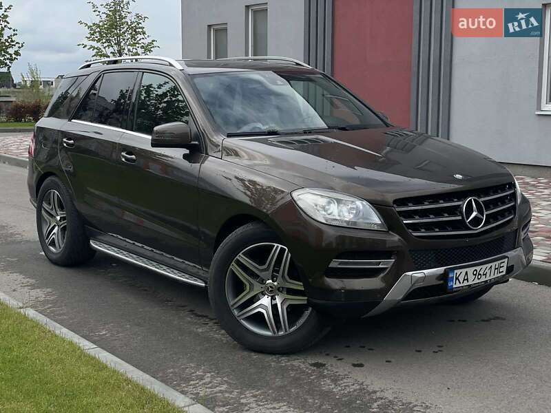 Mercedes-Benz M-Class 2012