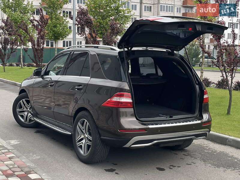 Внедорожник / Кроссовер Mercedes-Benz M-Class 2012 в Днепре