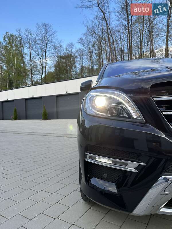 Позашляховик / Кросовер Mercedes-Benz M-Class 2014 в Ковелі