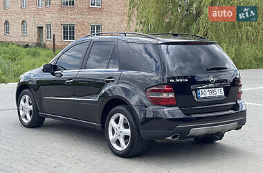 Внедорожник / Кроссовер Mercedes-Benz M-Class 2006 в 