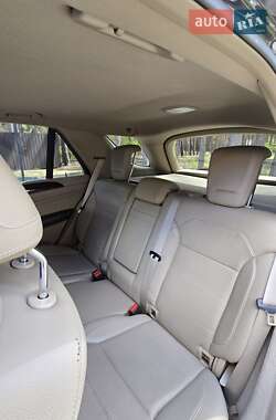Позашляховик / Кросовер Mercedes-Benz M-Class 2014 в 