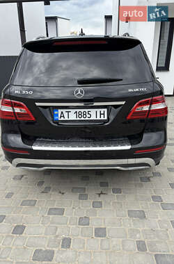 Внедорожник / Кроссовер Mercedes-Benz M-Class 2013 в 