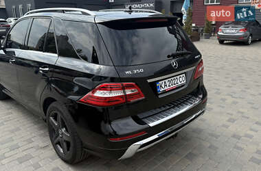Внедорожник / Кроссовер Mercedes-Benz M-Class 2013 в 
