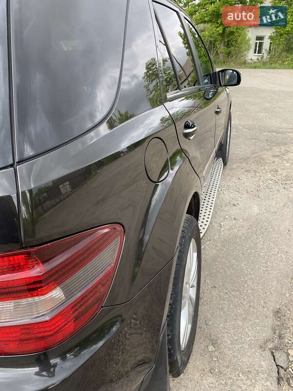 Внедорожник / Кроссовер Mercedes-Benz M-Class 2007 в Долине