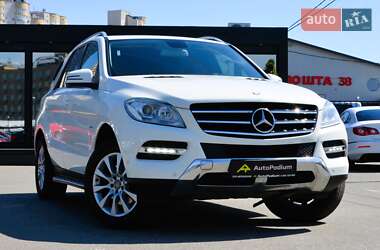 Позашляховик / Кросовер Mercedes-Benz M-Class 2012 в Києві