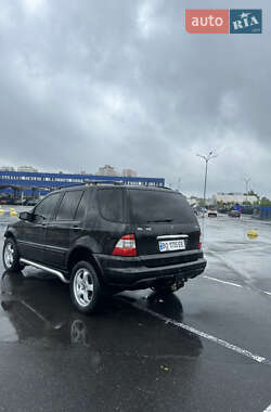 Внедорожник / Кроссовер Mercedes-Benz M-Class 2003 в 