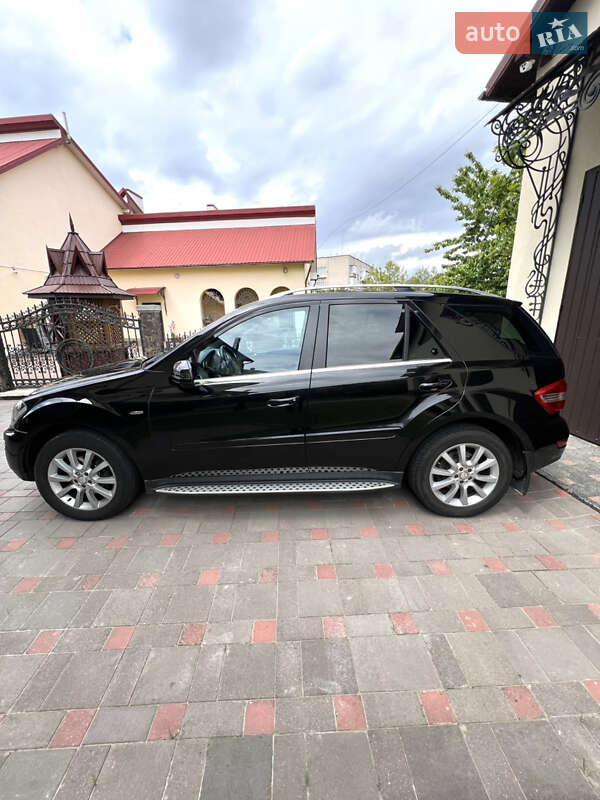 Позашляховик / Кросовер Mercedes-Benz M-Class 2011 в Івано-Франківську фото 3 Позашляховик / Кросовер Mercedes-Benz M-Class 2011 в Івано-Франківську