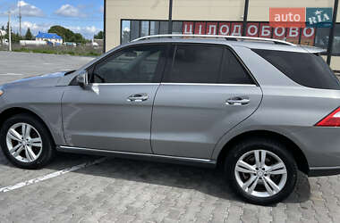 Внедорожник / Кроссовер Mercedes-Benz M-Class 2014 в 