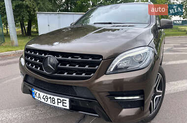 Позашляховик / Кросовер Mercedes-Benz M-Class 2011 в 