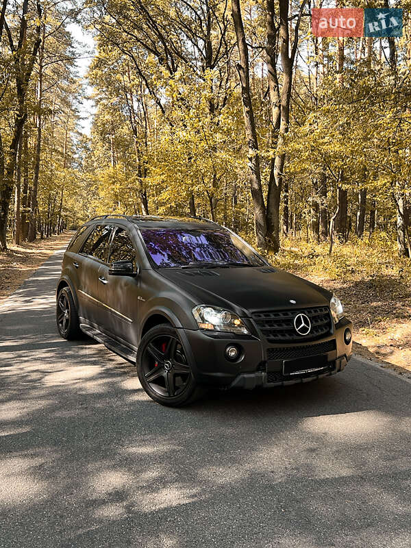 Внедорожник / Кроссовер Mercedes-Benz M-Class 2008 в 