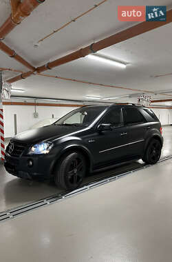 Внедорожник / Кроссовер Mercedes-Benz M-Class 2008 в 