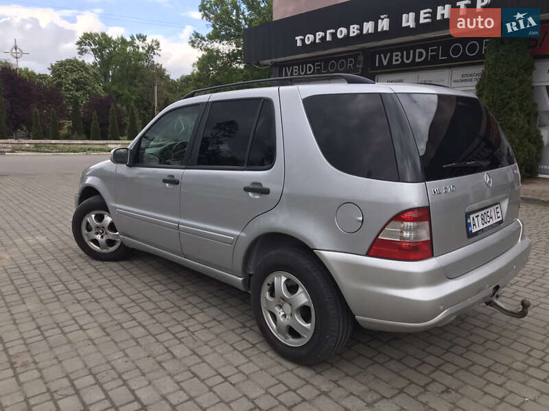 Внедорожник / Кроссовер Mercedes-Benz M-Class 2003 в Бурштыне
