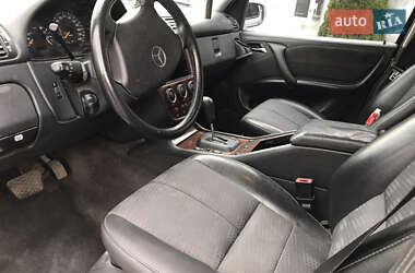 Позашляховик / Кросовер Mercedes-Benz M-Class 2003 в 