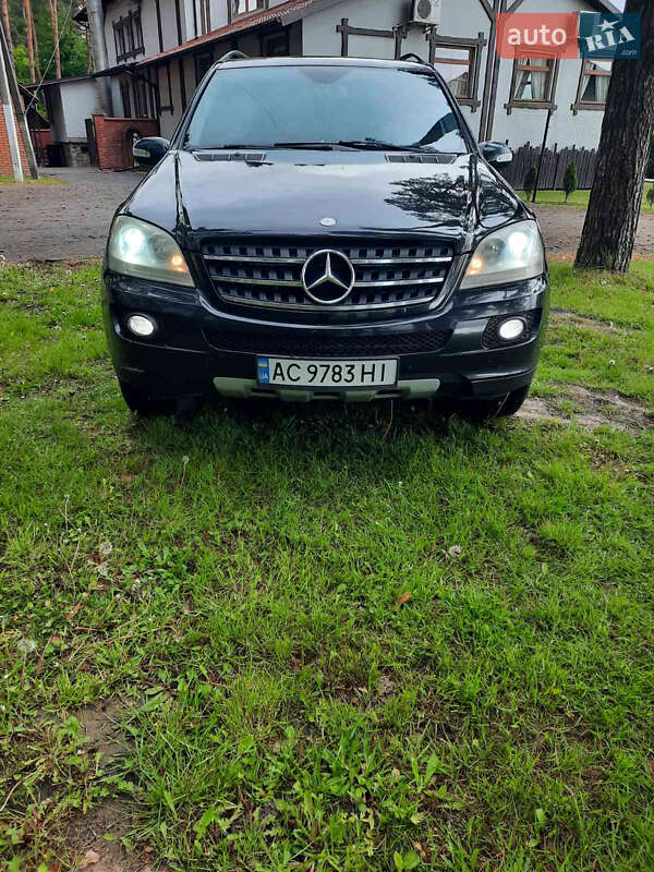 Mercedes-Benz M-Class 2007