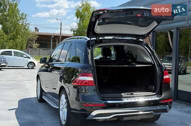 Внедорожник / Кроссовер Mercedes-Benz M-Class 2014 в 