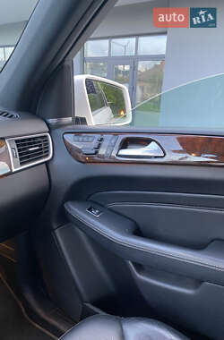 Внедорожник / Кроссовер Mercedes-Benz M-Class 2014 в 