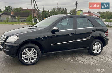 Внедорожник / Кроссовер Mercedes-Benz M-Class 2009 в 