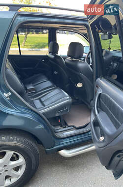 Позашляховик / Кросовер Mercedes-Benz M-Class 1997 в 