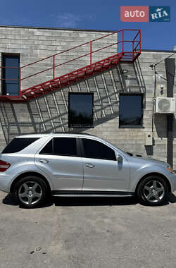 Внедорожник / Кроссовер Mercedes-Benz M-Class 2008 в 