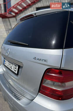 Внедорожник / Кроссовер Mercedes-Benz M-Class 2008 в 