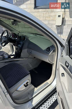 Внедорожник / Кроссовер Mercedes-Benz M-Class 2008 в 