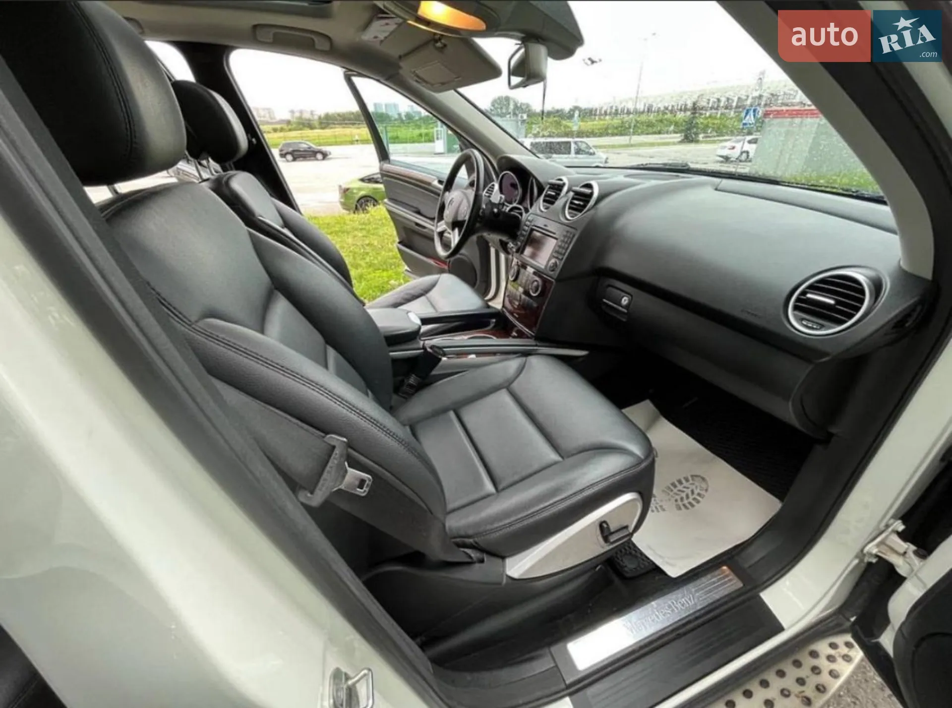2010 Mercedes-Benz M-klasse - мініатюра 10