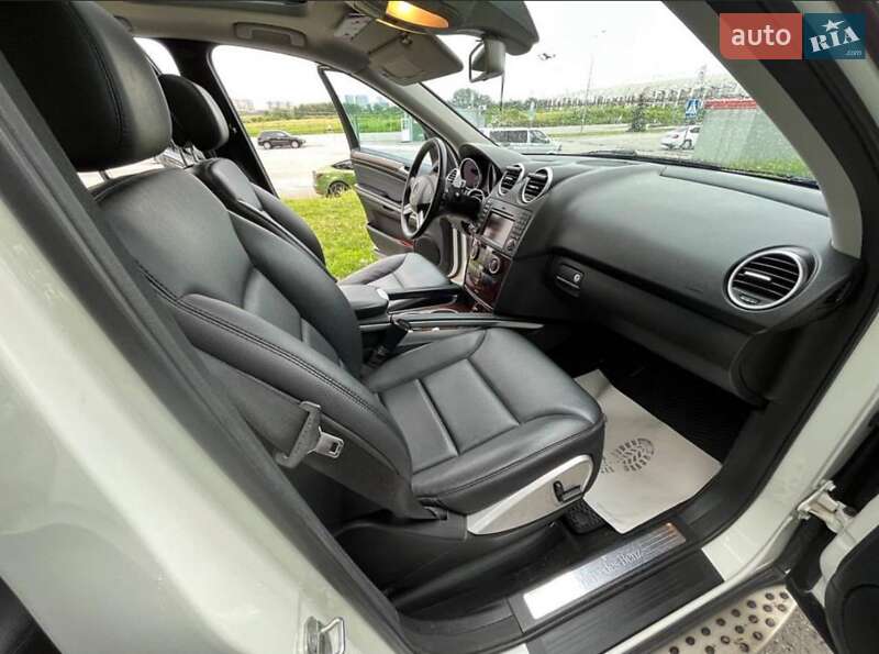 Позашляховик / Кросовер Mercedes-Benz M-Class 2010 в Тростянці фото 10 Позашляховик / Кросовер Mercedes-Benz M-Class 2010 в Тростянці