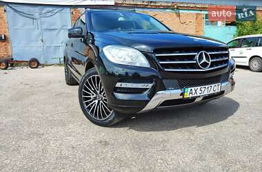 Внедорожник / Кроссовер Mercedes-Benz M-Class 2012 в 