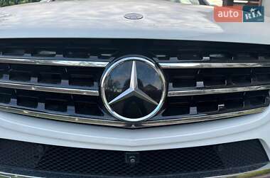 Внедорожник / Кроссовер Mercedes-Benz M-Class 2013 в 