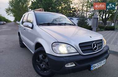 Внедорожник / Кроссовер Mercedes-Benz M-Class 2003 в 